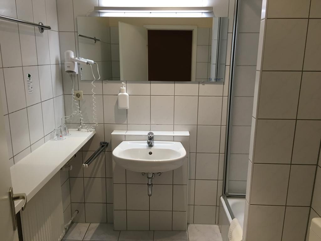 Essentis Ecohotel Berlijn Kamer foto